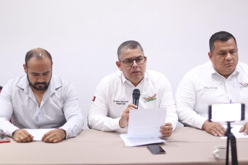 Transportistas de Michoacán y Guerrero demandan a Fertinal-Pemex el pago de un adeudo millonario