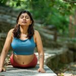 Cinco ventajas de realizar yoga para el bienestar físico y mental