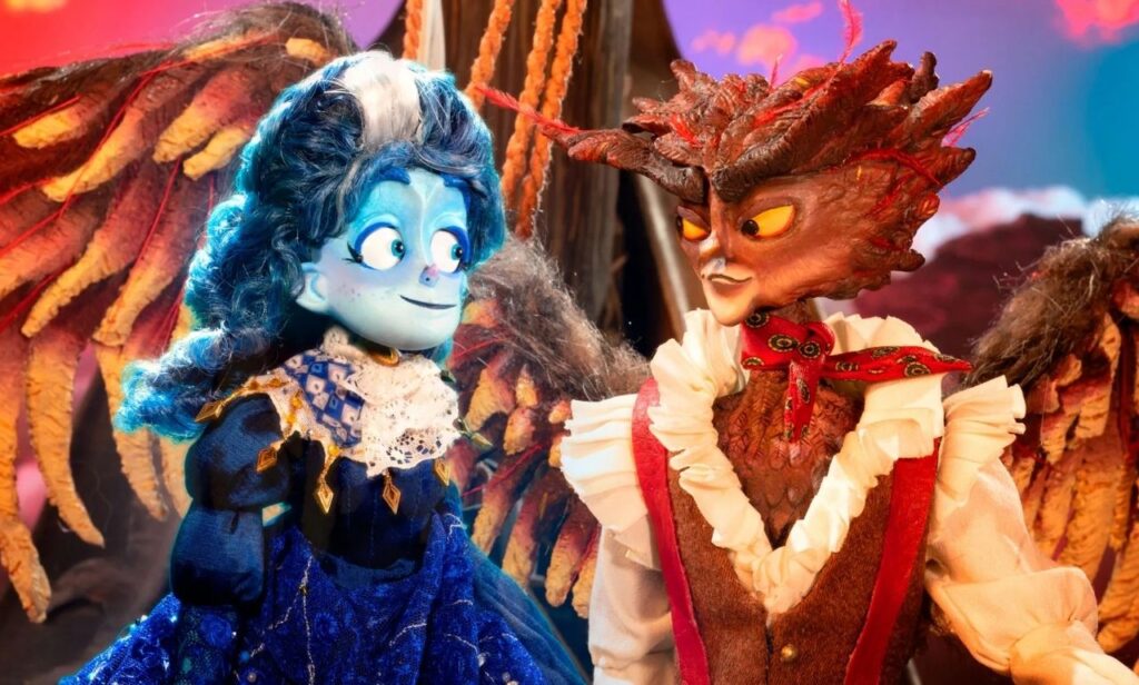 Personajes principales de la película animada "Soy Frankelda", con su distintivo estilo stop-motion y un fondo colorido.