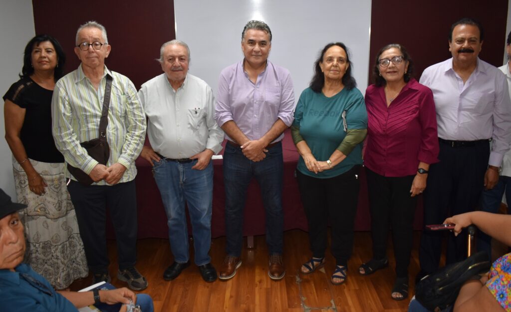 HOMBRES Y MUJERES PROGRESISTAS DE IZQUIERDA EN MEXICALI RESPALDAN A RUIZ URIBE