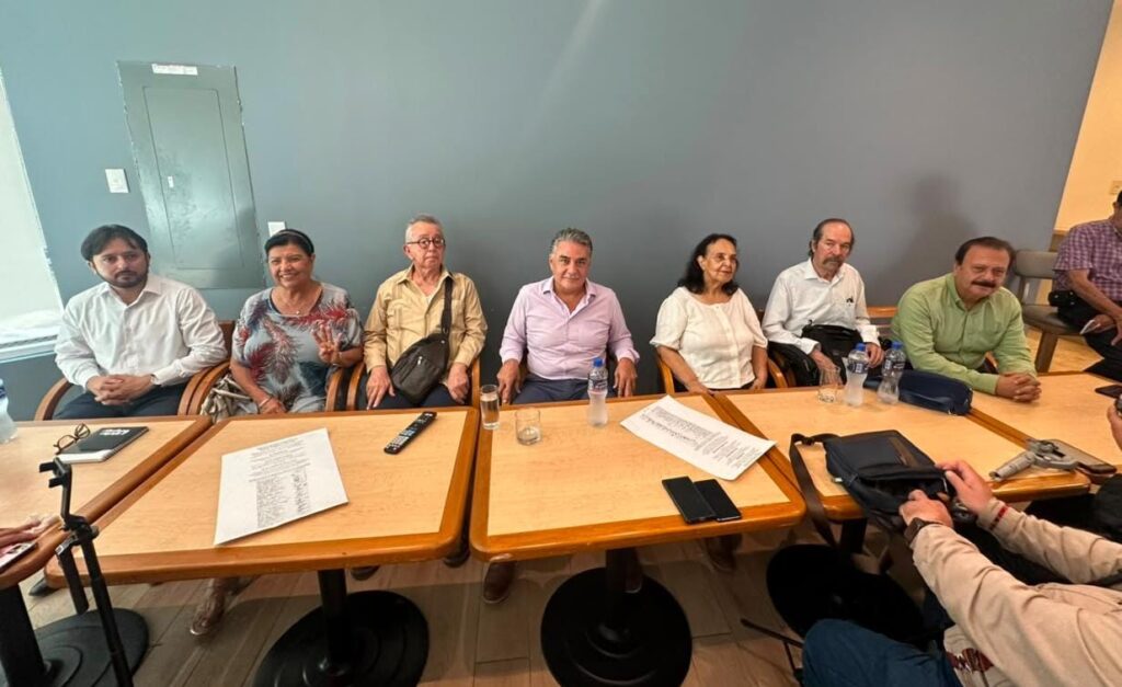 Cierran filas integrantes de la Izquierda Progresista con manifiesto de apoyo a Ruiz Uribe