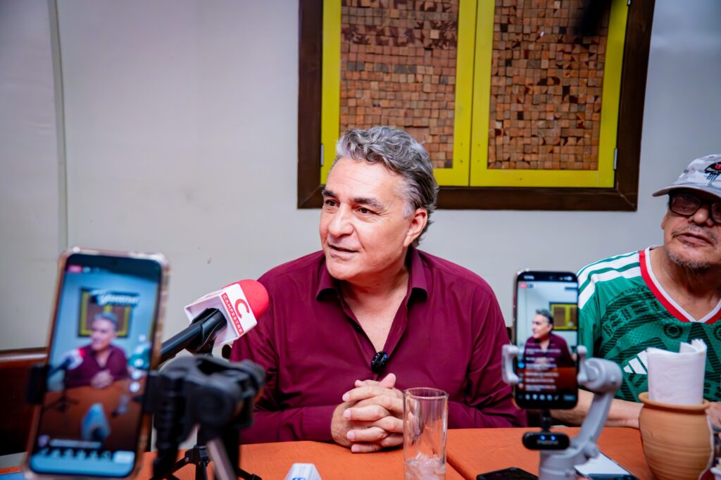 Ruiz Uribe Exhorta a Terminar con los Conflictos de la Historia de la Rosa de Guadalupe