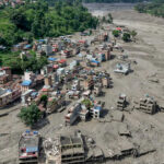 Tragedia en Nepal: al menos 160 muertos y cientos de desaparecidos tras inundaciones