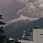 El Volcán de Fuego aumenta su actividad: advierten sobre flujos piroclásticos, caída de ceniza y riesgo de lahares en Guatemala