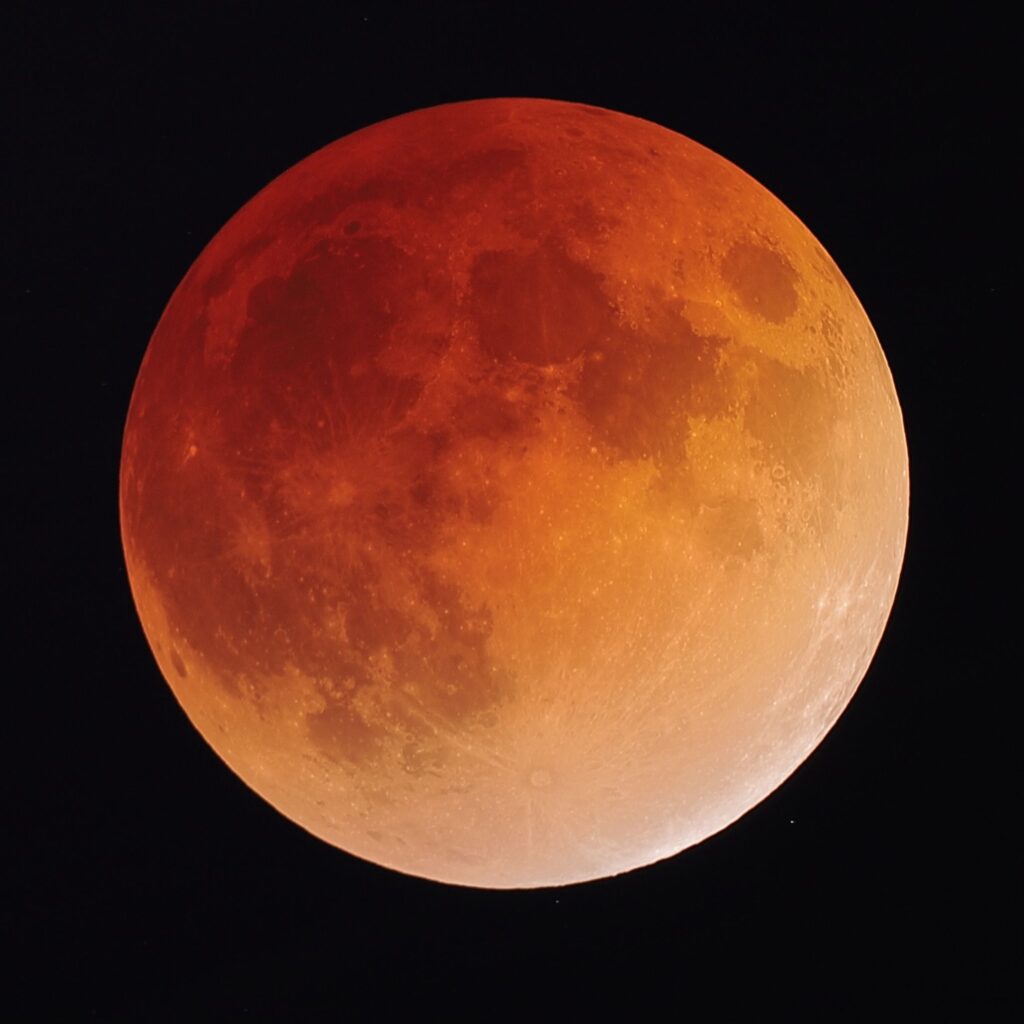 Eclipse lunar de agosto 2026: ¿A qué hora podrá apreciarse la “Luna de Sangre” en México?