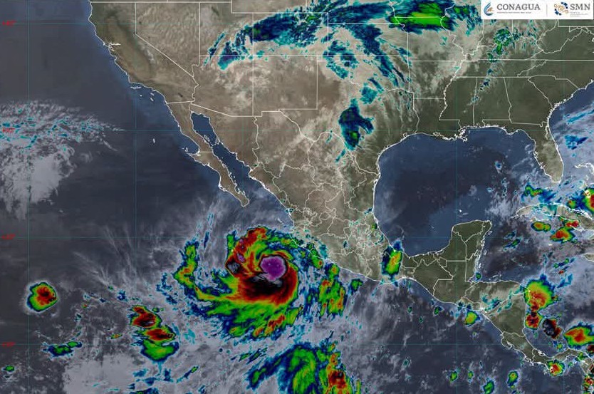 Huracán Rachel se fortalece: cinco estados enfrentarán lluvias intensas este miércoles