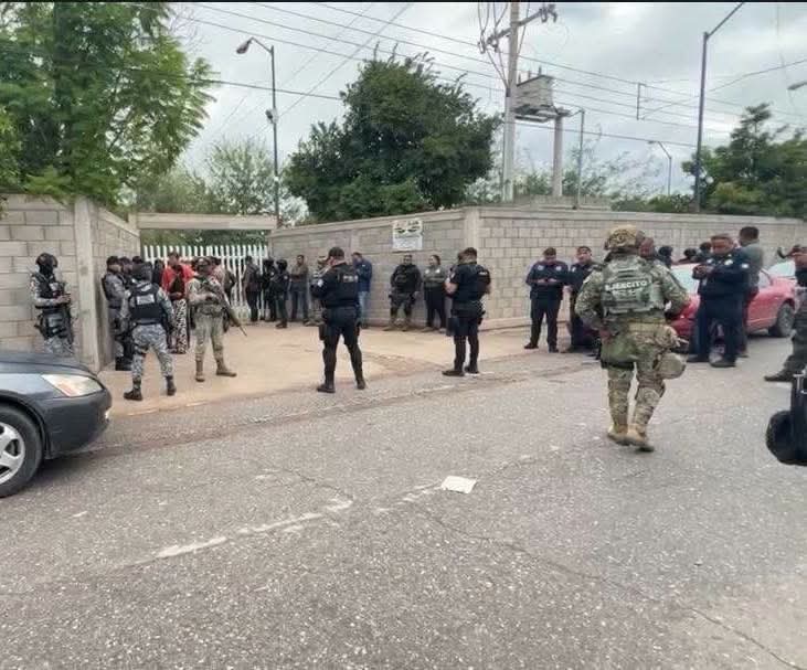 Ataque en secundaria de Torreón: fallece la subdirectora tras agresión de exalumnos