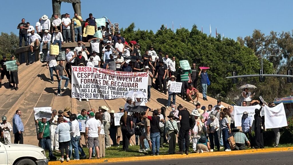 “Ya Estuvo”: Habitantes de Tijuana Marchan contra el Cobro Abusivo de Impuestos, Extorsión e Inseguridad